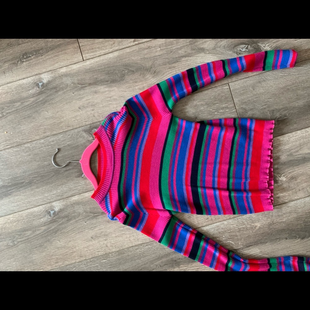 long sleeve stripped top!